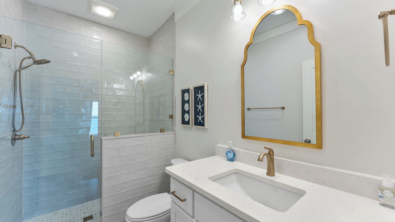 Photo of Bathroom in East End