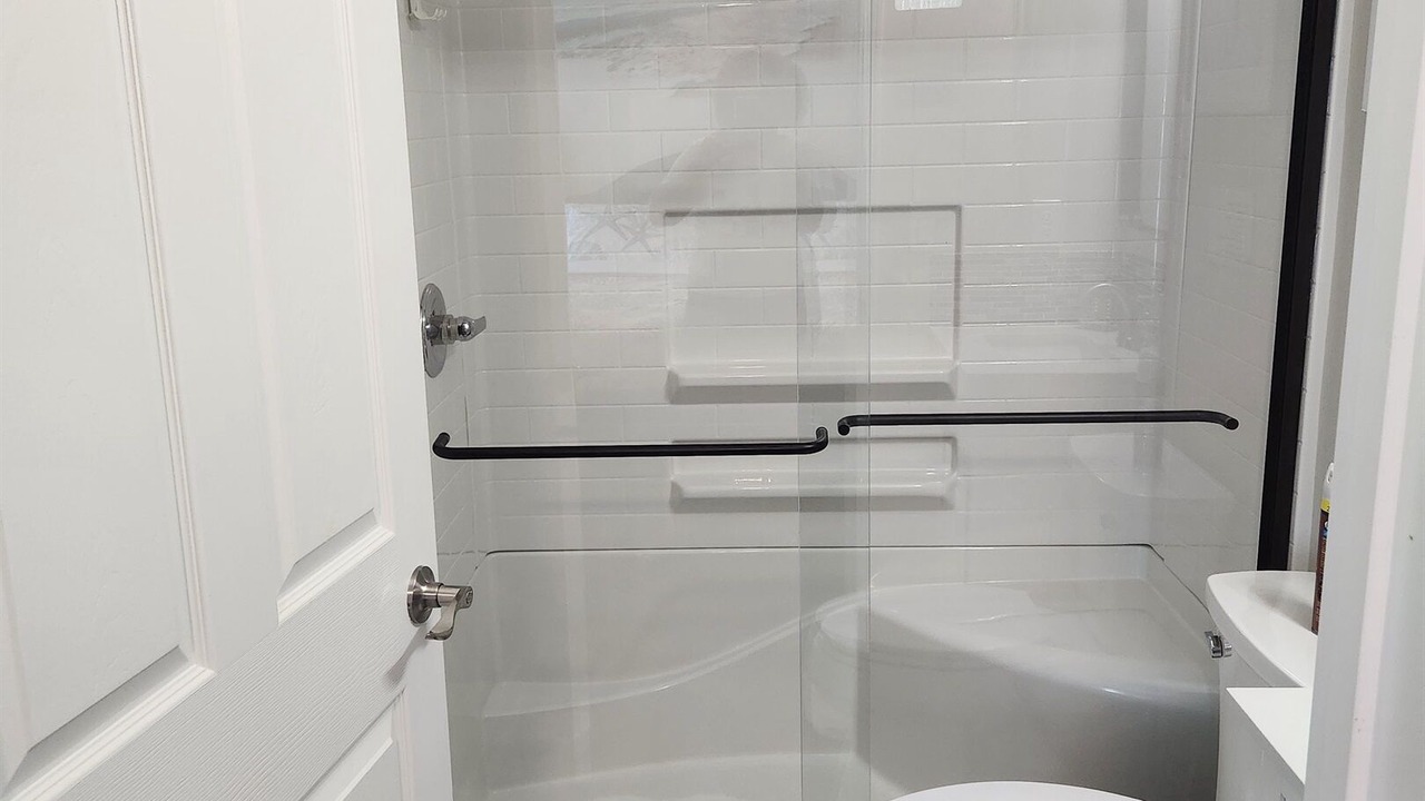 Photo of Bathroom in Gulf Breeze