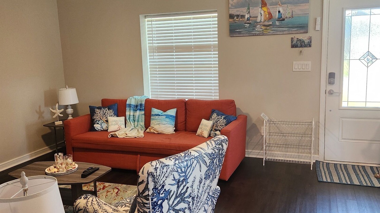 Photo of Livingroom in Gulf Breeze