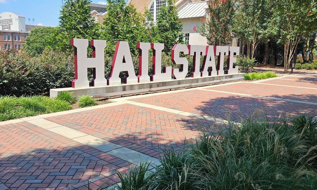 Photo of Outdoor in Starkville