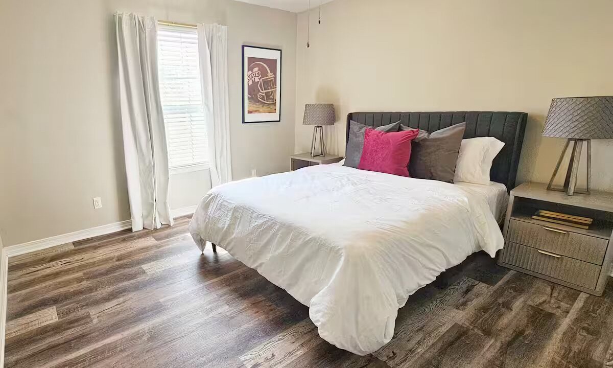 Photo of Bedroom in Starkville