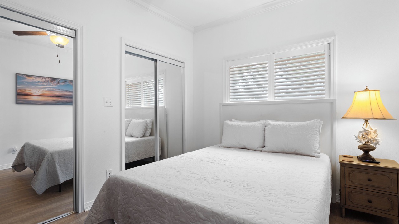 Photo of Bedroom in Long Beach