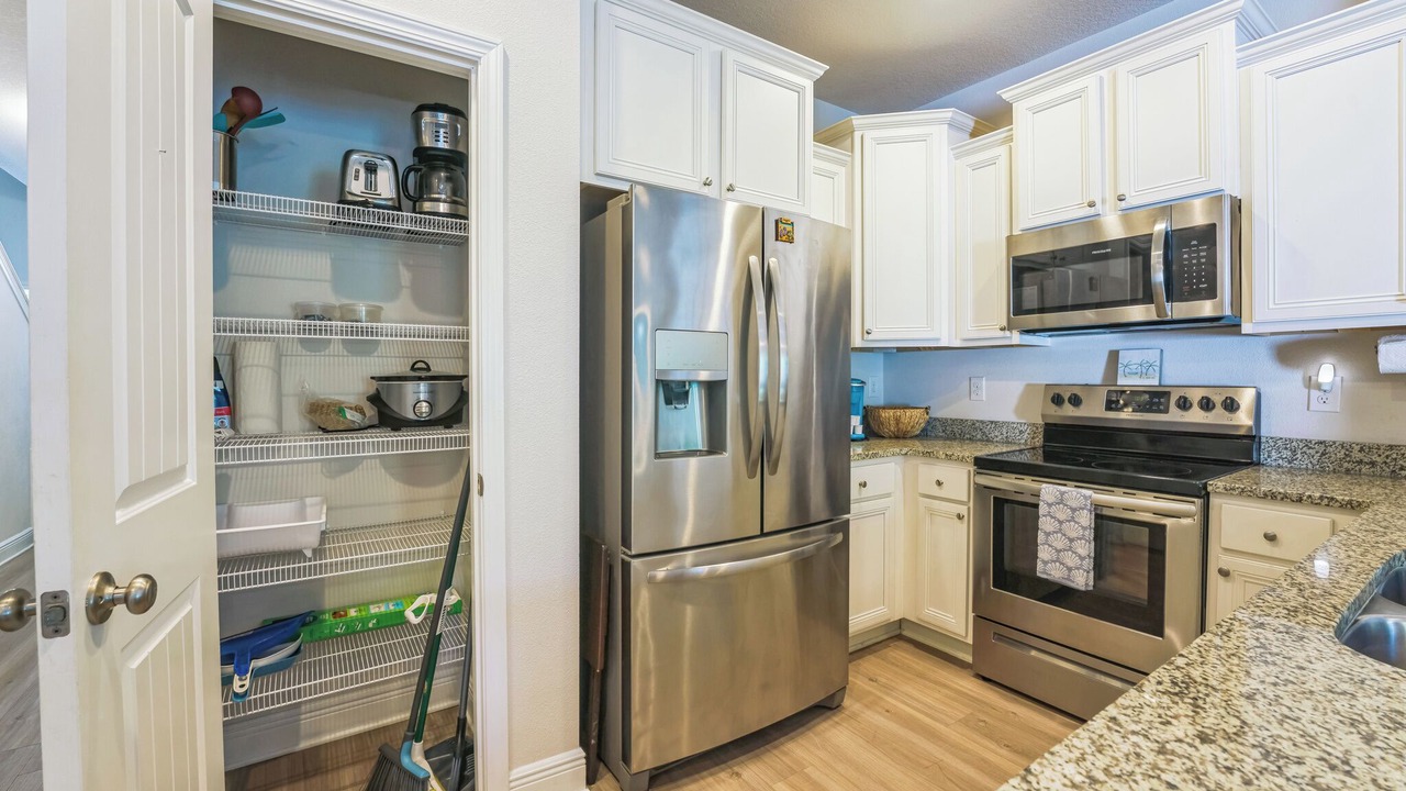 Photo of Kitchen in Upper Grand Lagoon