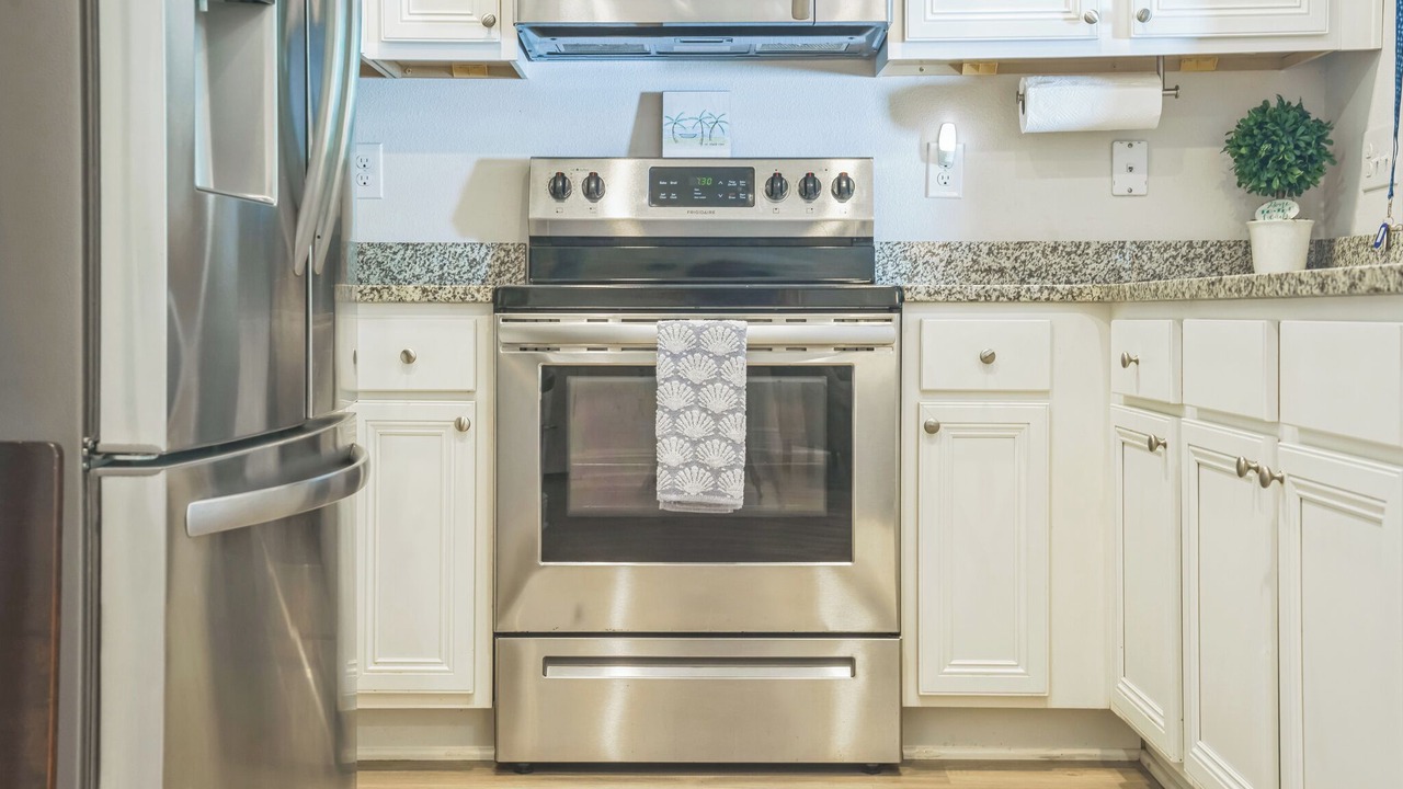 Photo of Kitchen in Upper Grand Lagoon