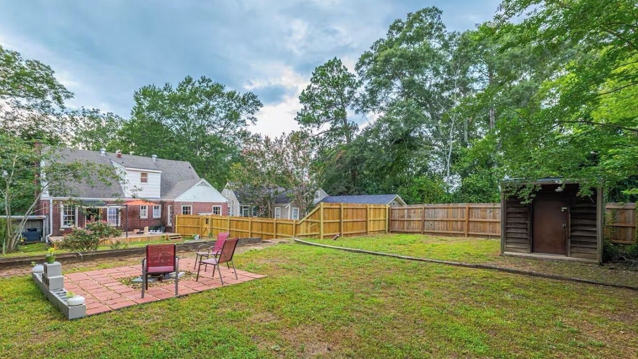 Photo of Outdoor in Fondren