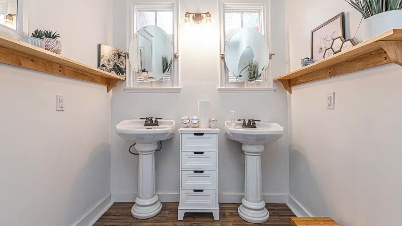 Photo of Bathroom in Fondren