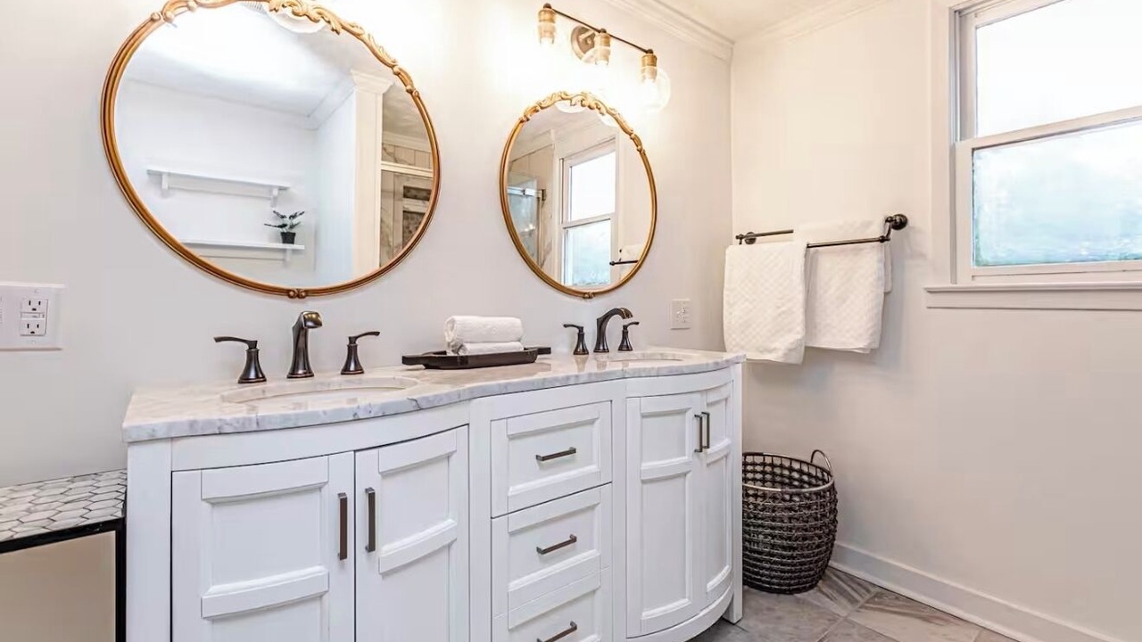 Photo of Bathroom in Fondren