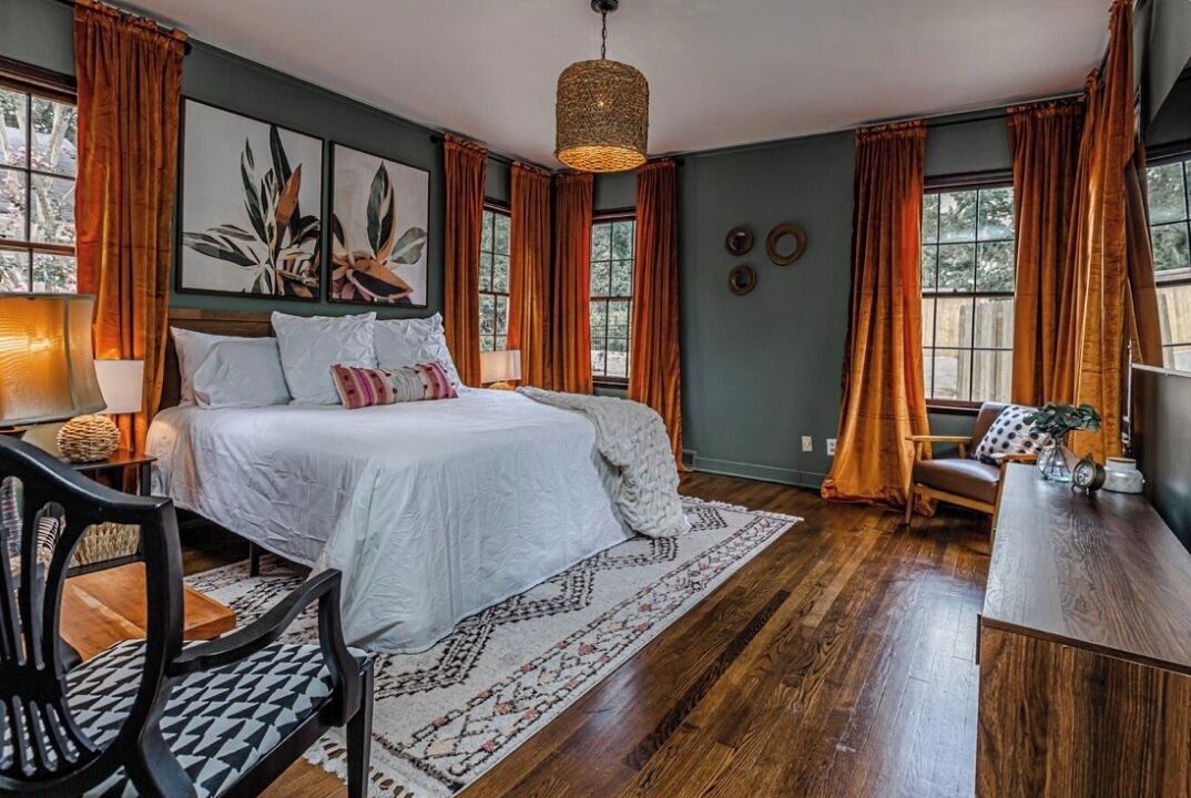 Photo of Bedroom in Fondren