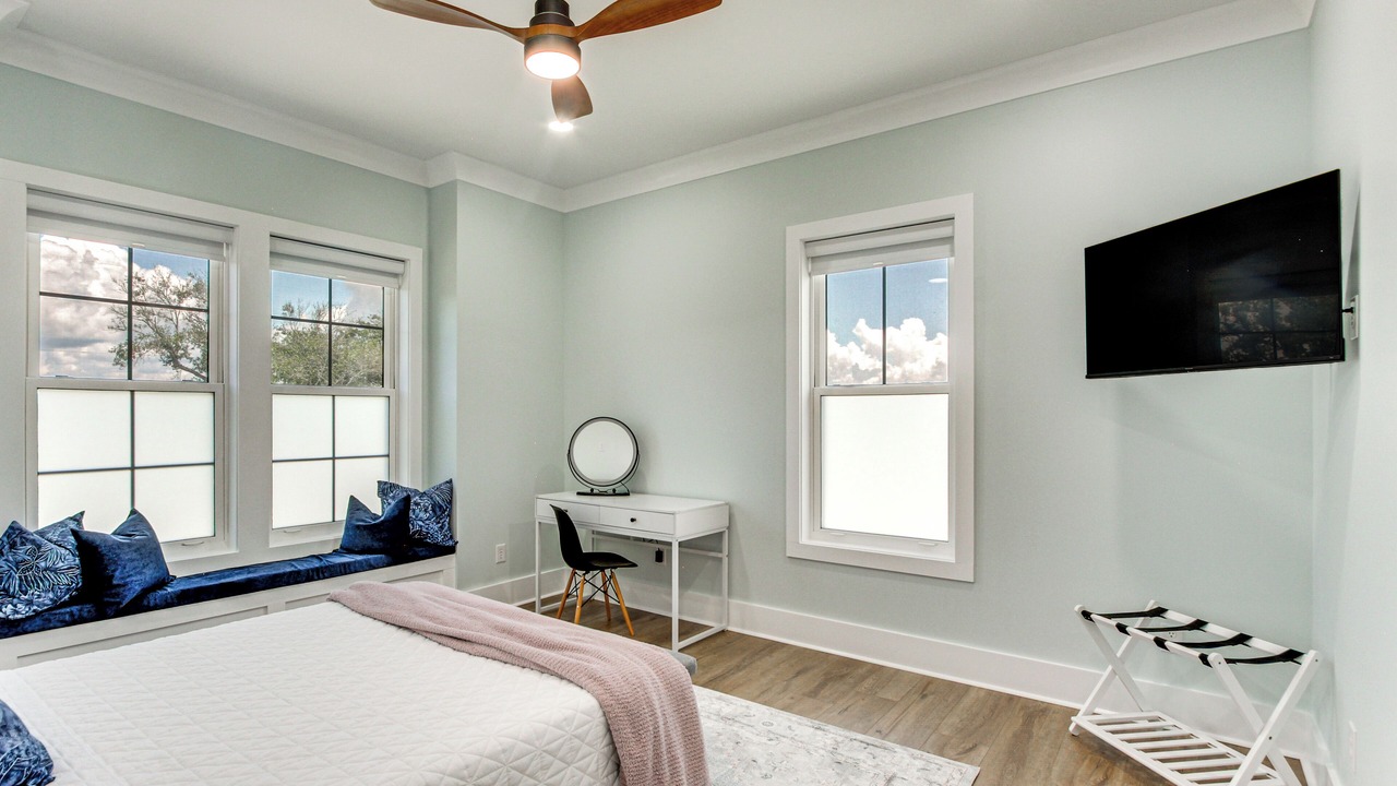 Photo of Bedroom in Ocean Springs