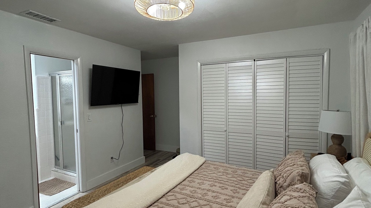 Photo of Bedroom in Ormond-by-the-Sea