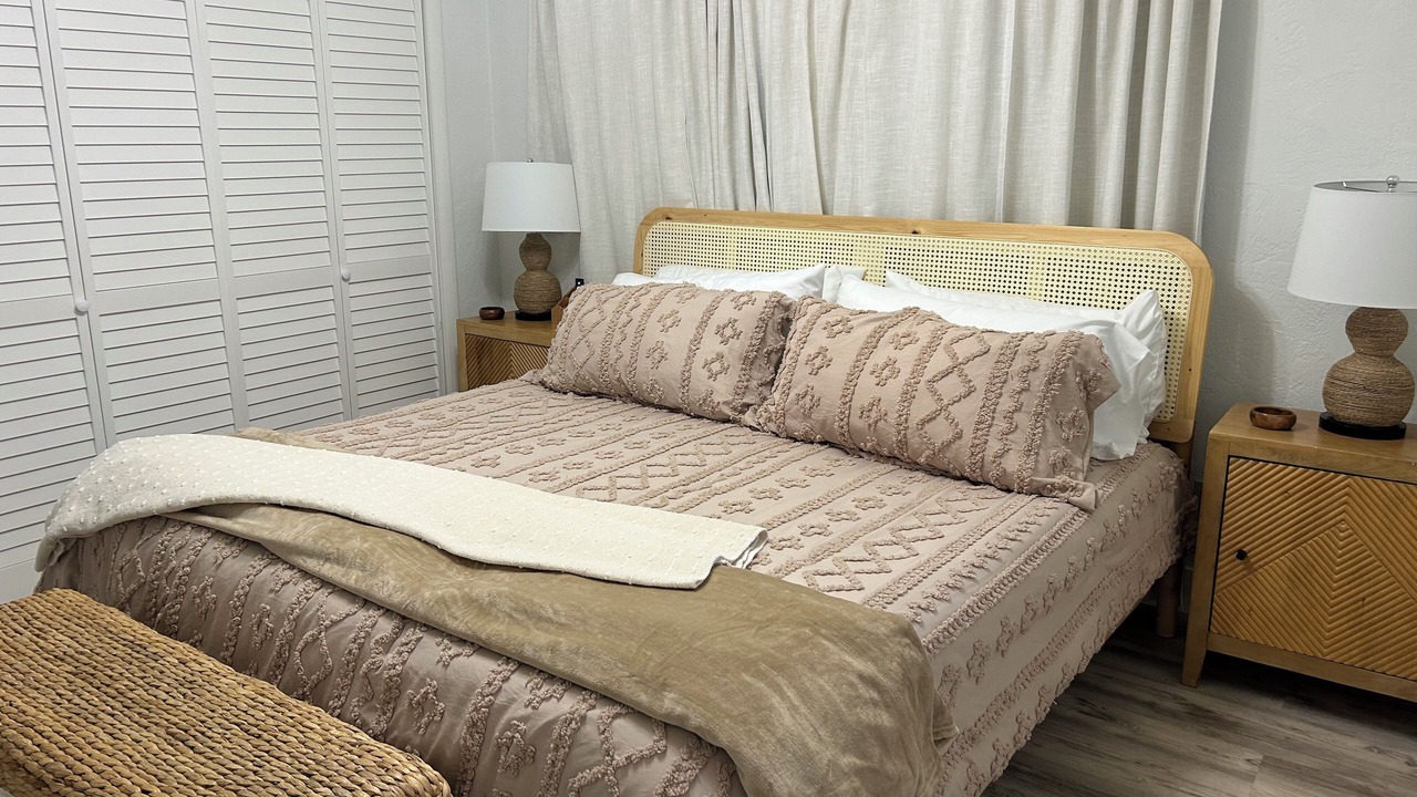 Photo of Bedroom in Ormond-by-the-Sea