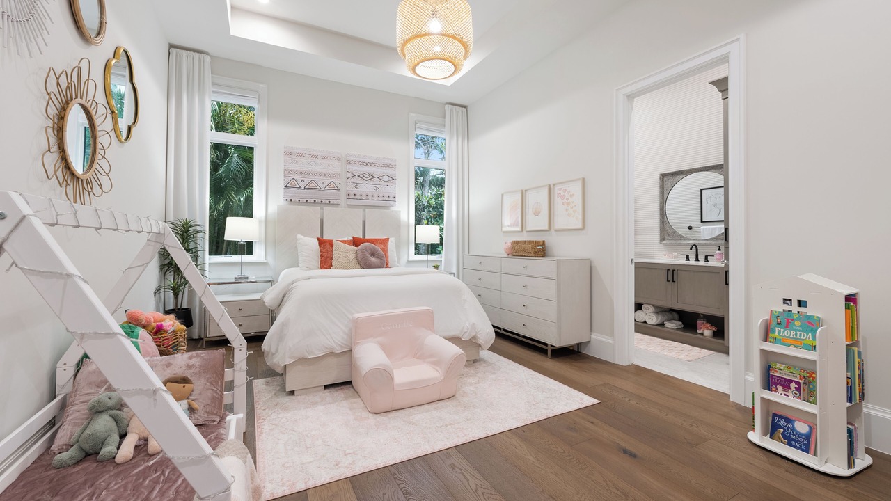 Photo of Bedroom in Park Shore