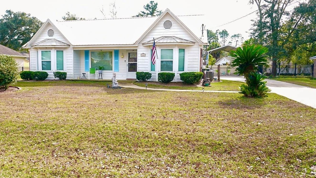 Photo of Others in Foley