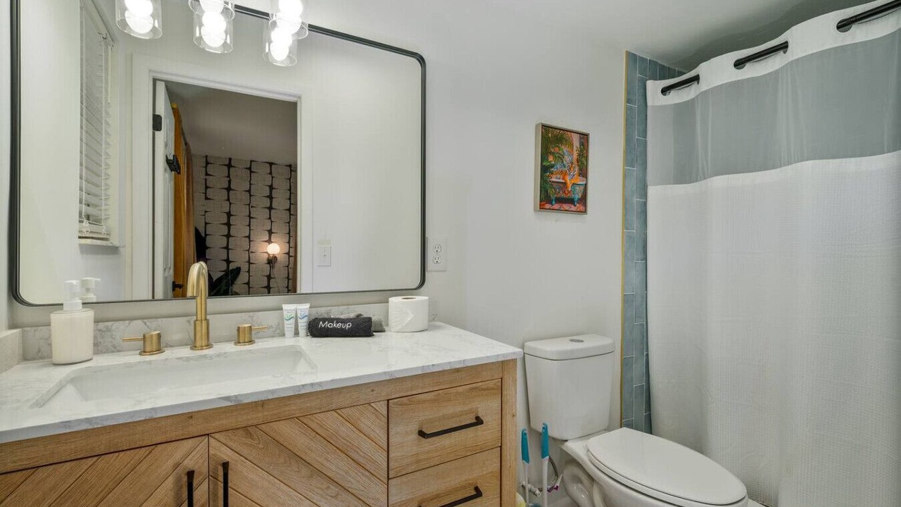 Photo of Bathroom in Fruitland Park