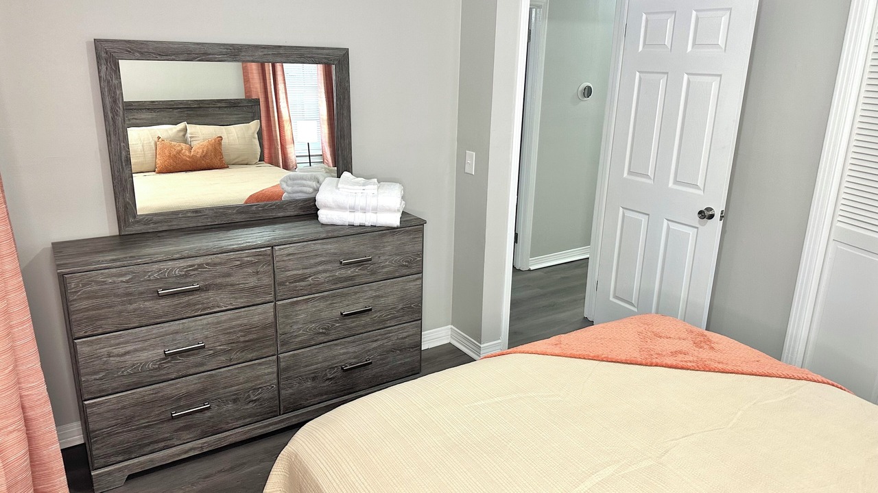 Photo of Bedroom in Tougaloo