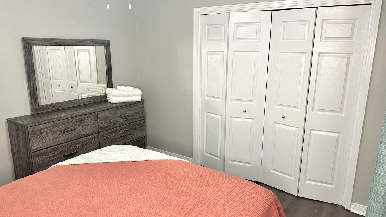 Photo of Bedroom in Tougaloo