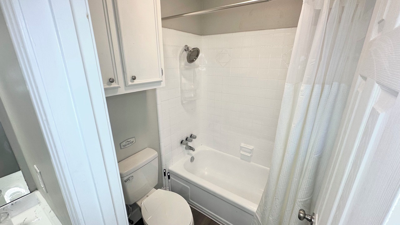 Photo of Bathroom in Tougaloo
