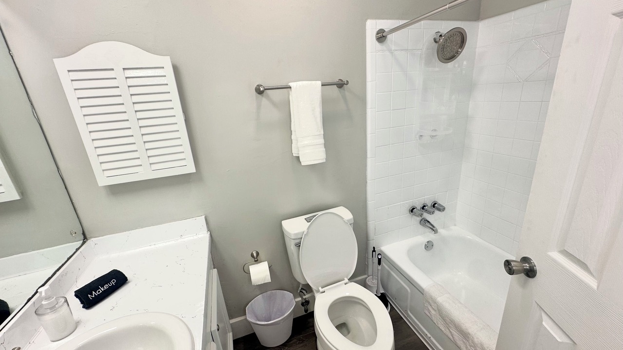 Photo of Bathroom in Tougaloo