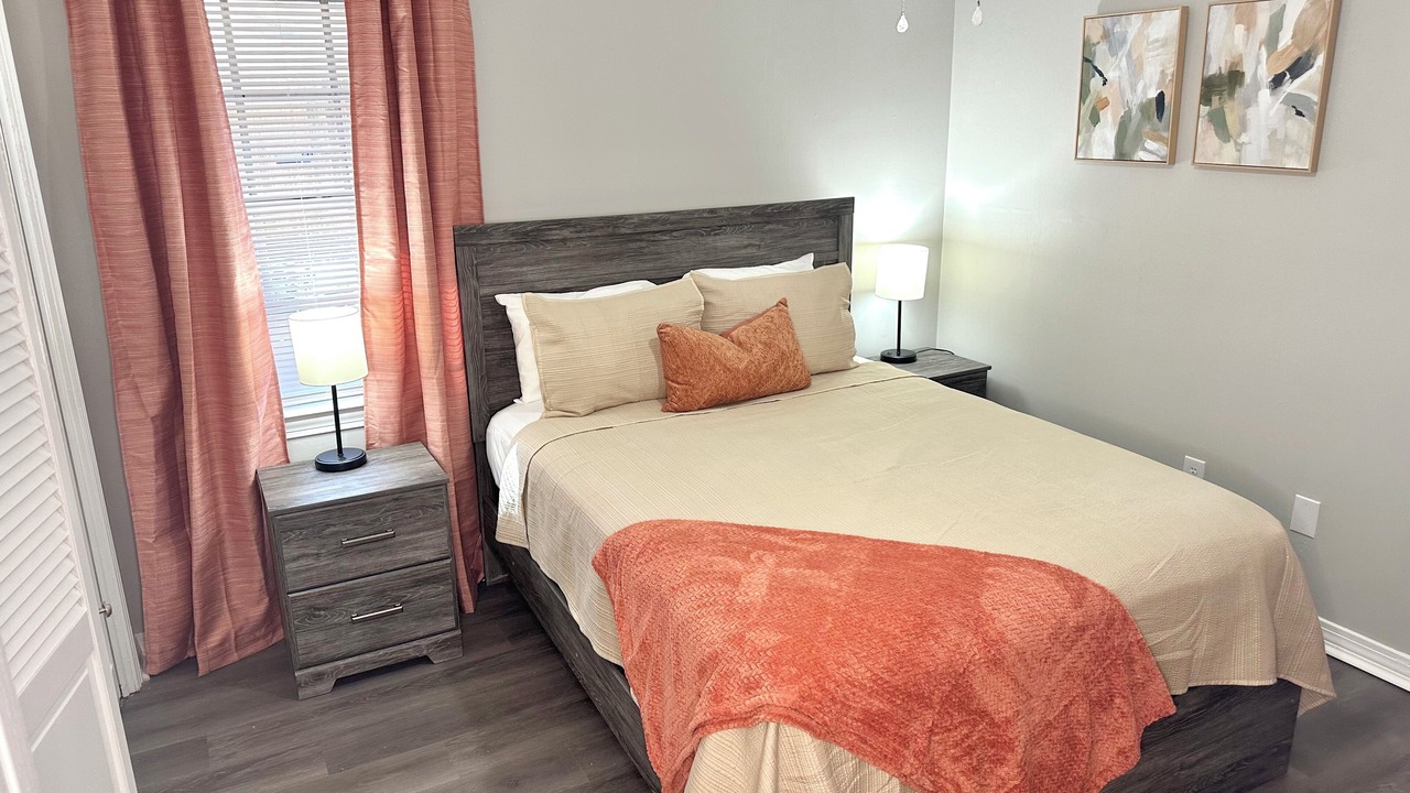 Photo of Bedroom in Tougaloo