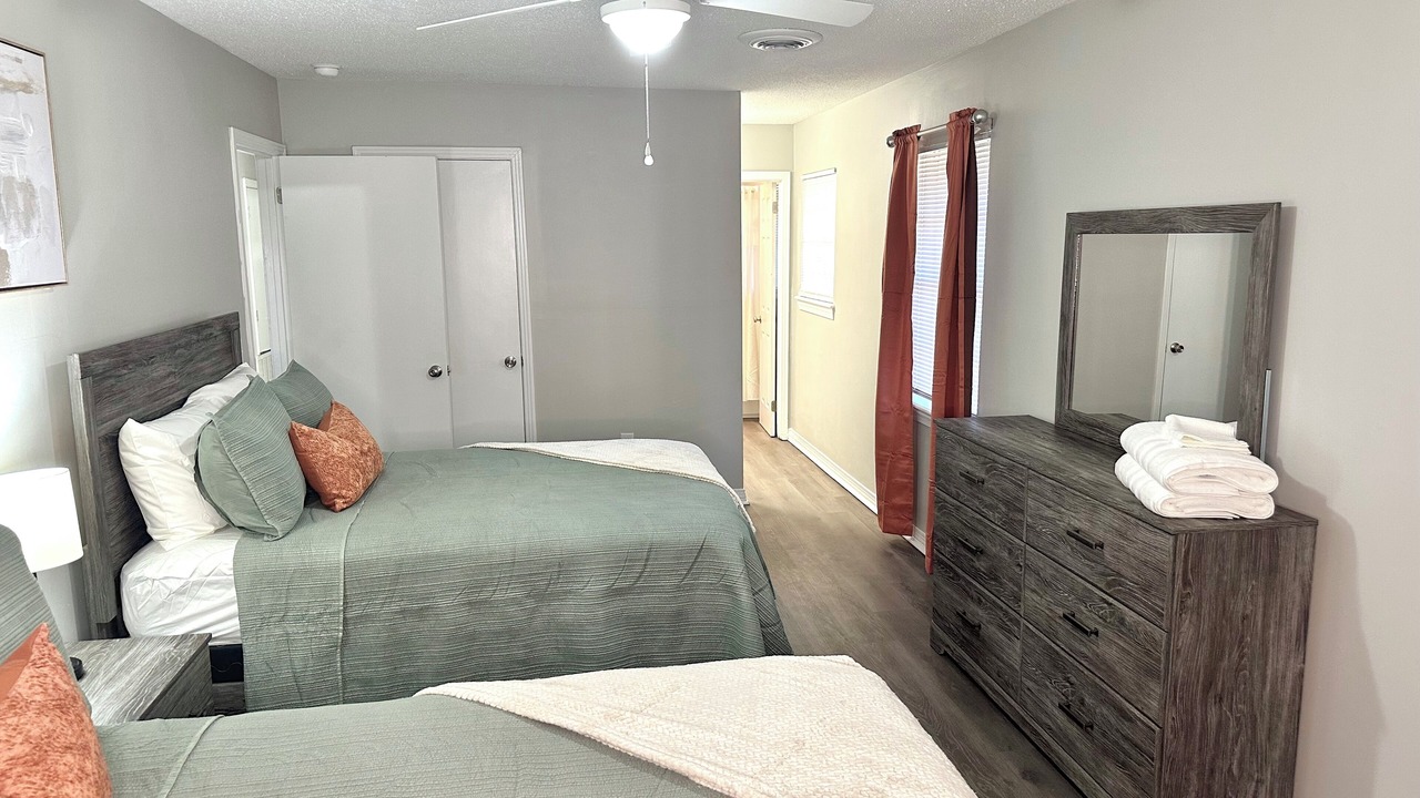 Photo of Bedroom in Tougaloo