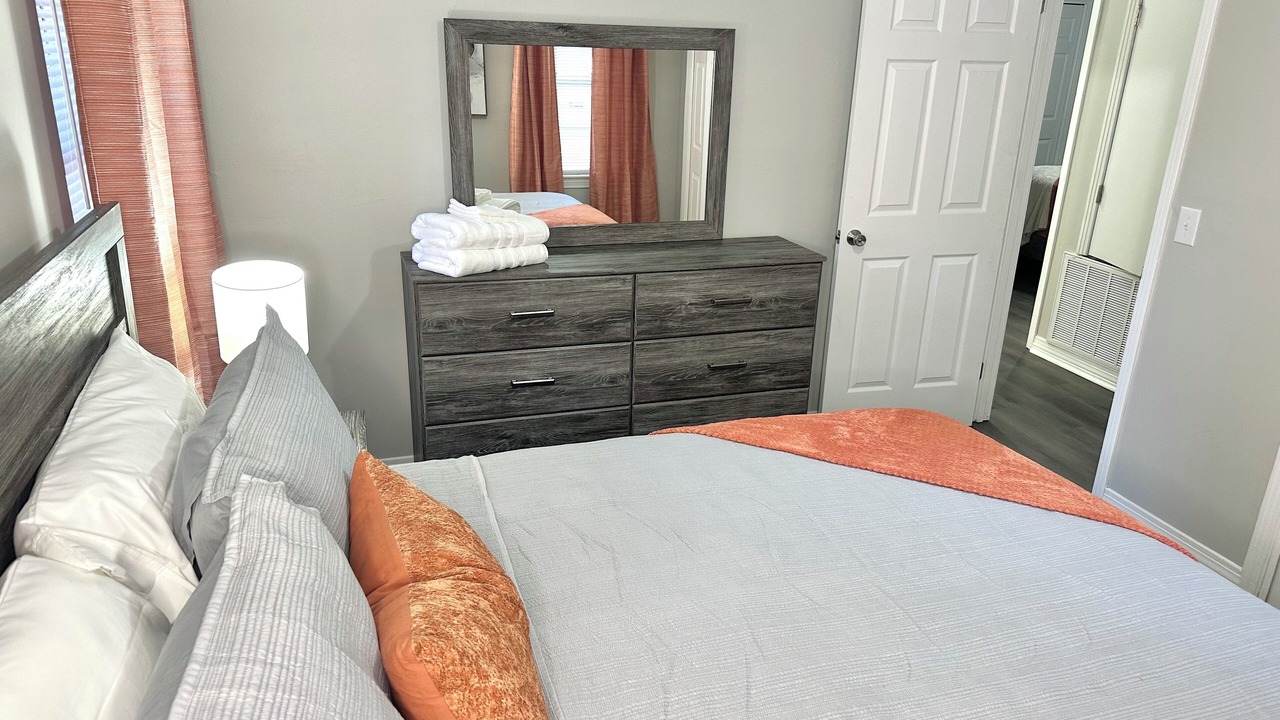 Photo of Bedroom in Tougaloo