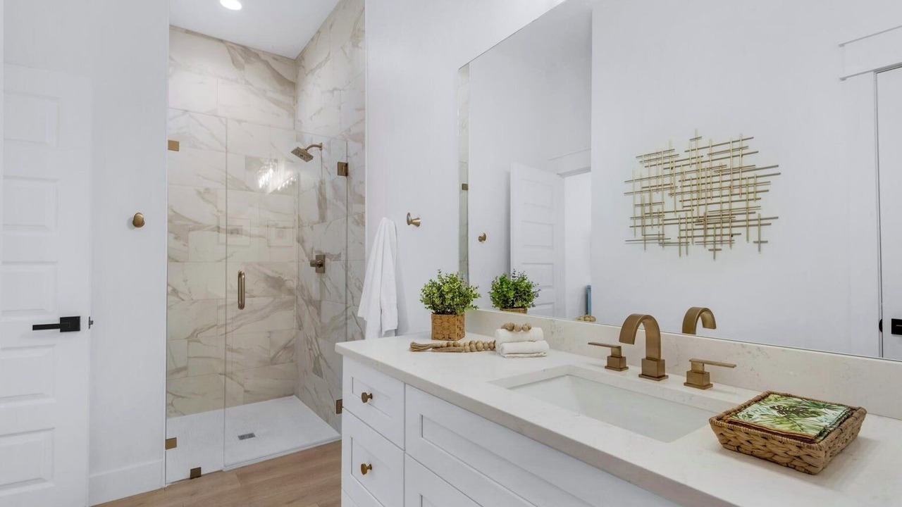Photo of Bathroom in Miramar Beach