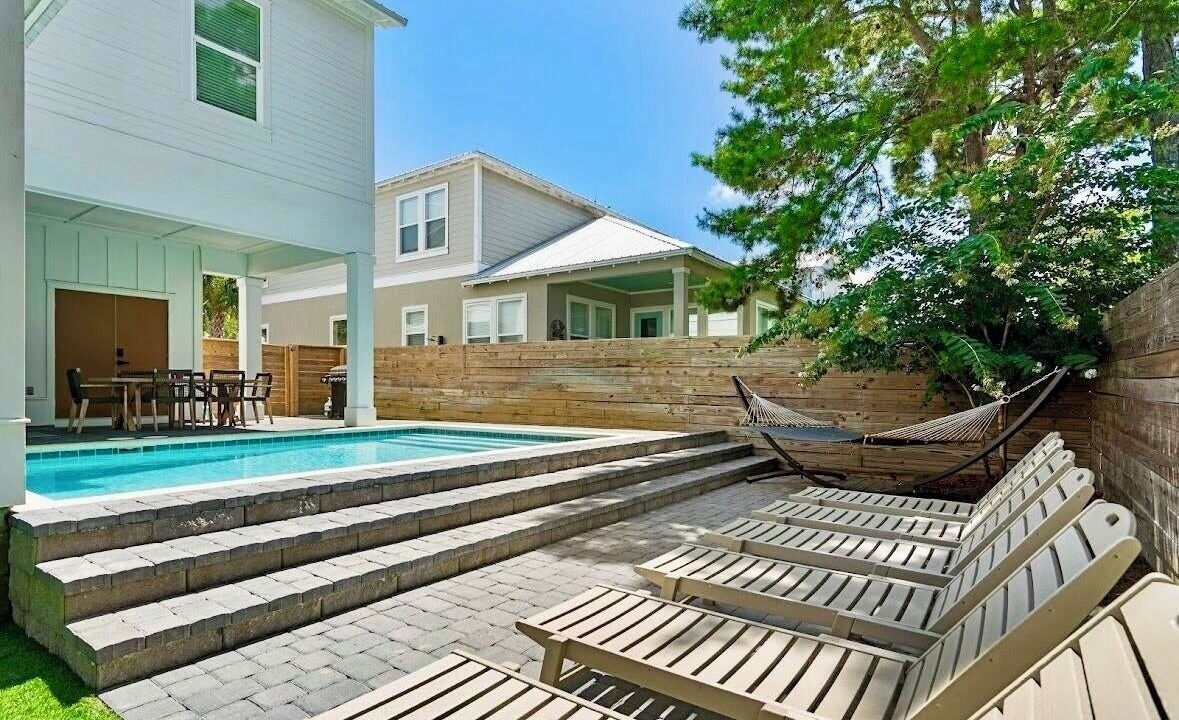 Photo of Outdoor in Miramar Beach