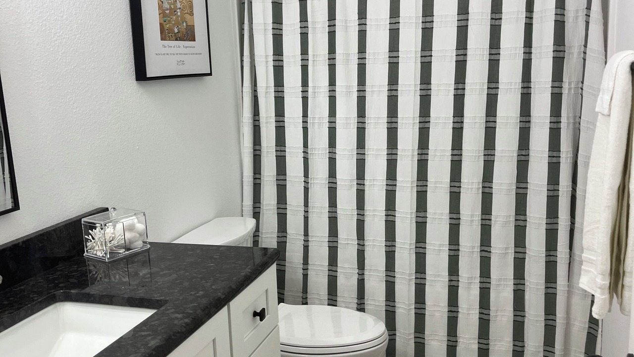 Photo of Bathroom in Gatesville