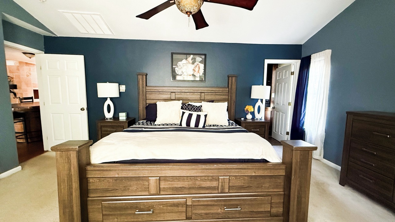 Photo of Bedroom in Highland Village