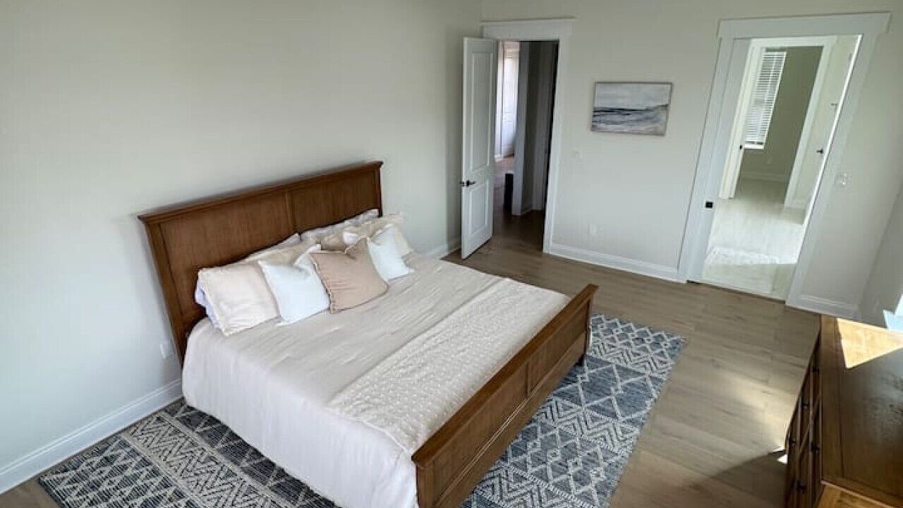 Photo of Bedroom in Shoreline Park