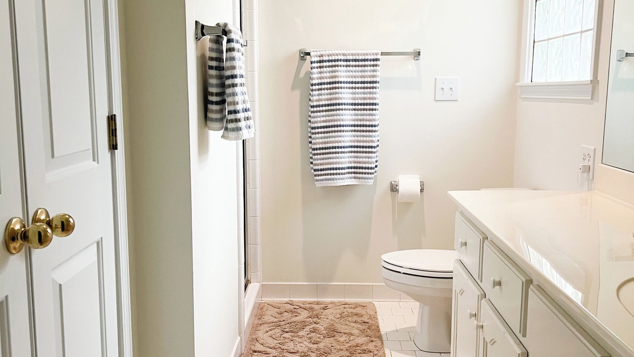 Photo of Bathroom in Hoover