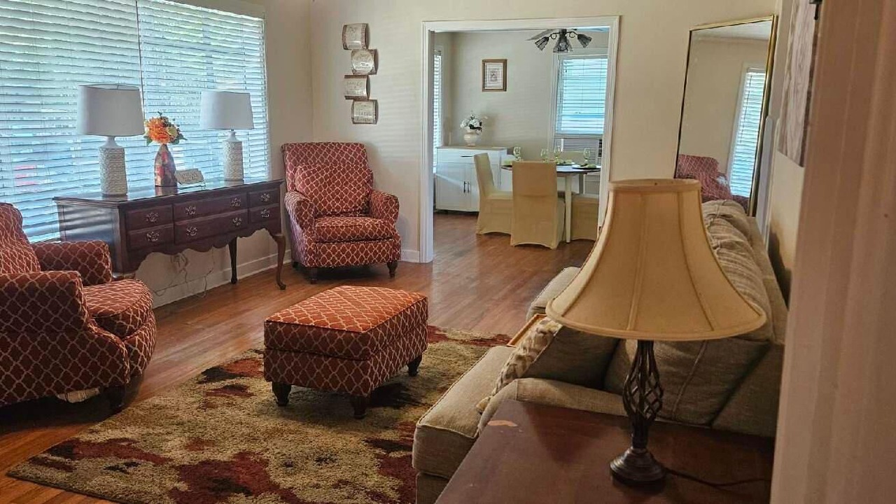 Photo of Livingroom in Natchez