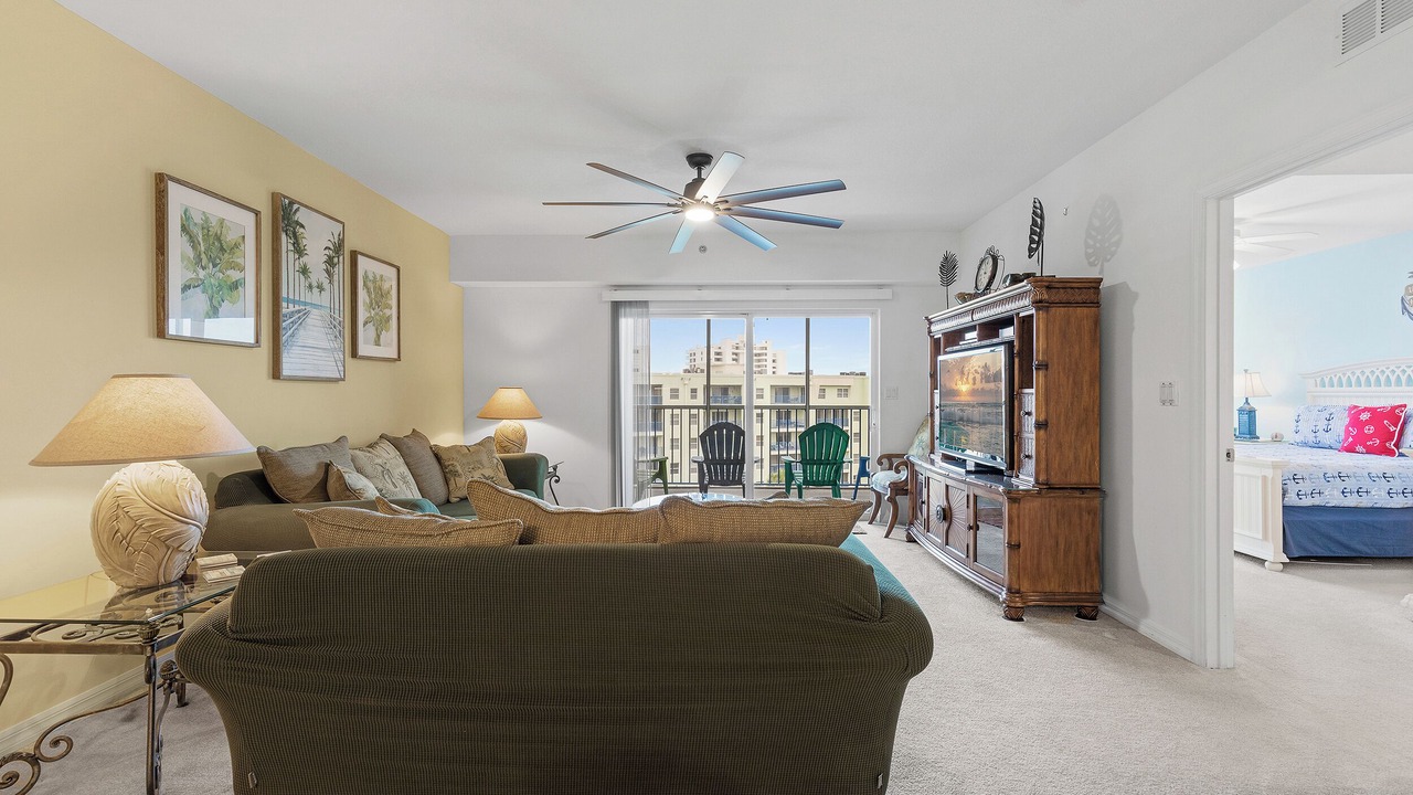 Photo of Livingroom in New Smyrna Beach