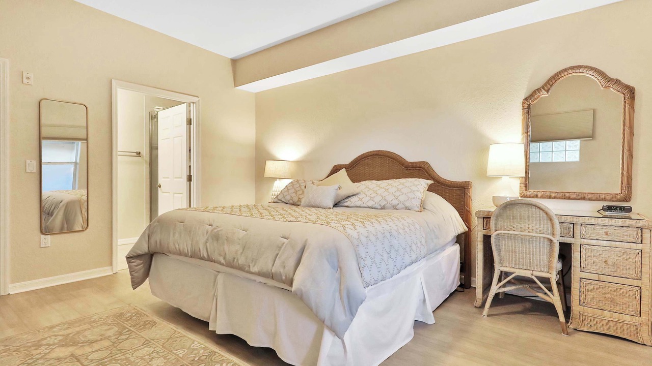 Photo of Bedroom in Independence Square