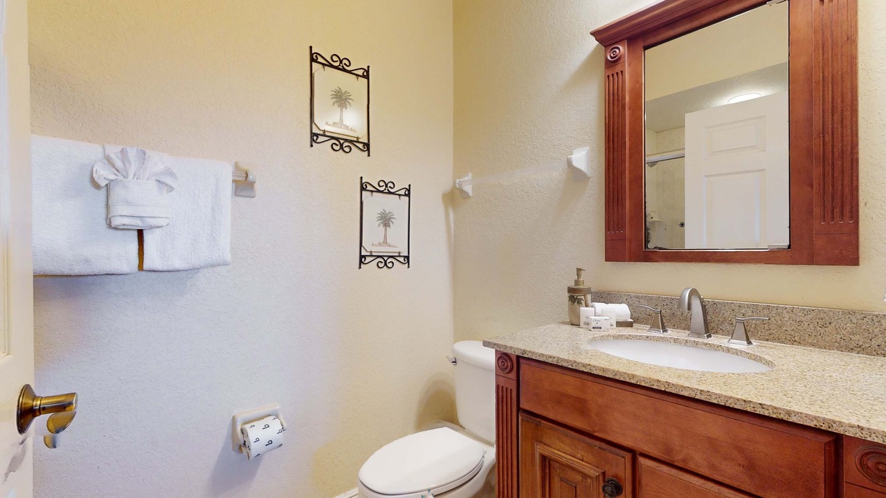 Photo of Bathroom in Independence Square