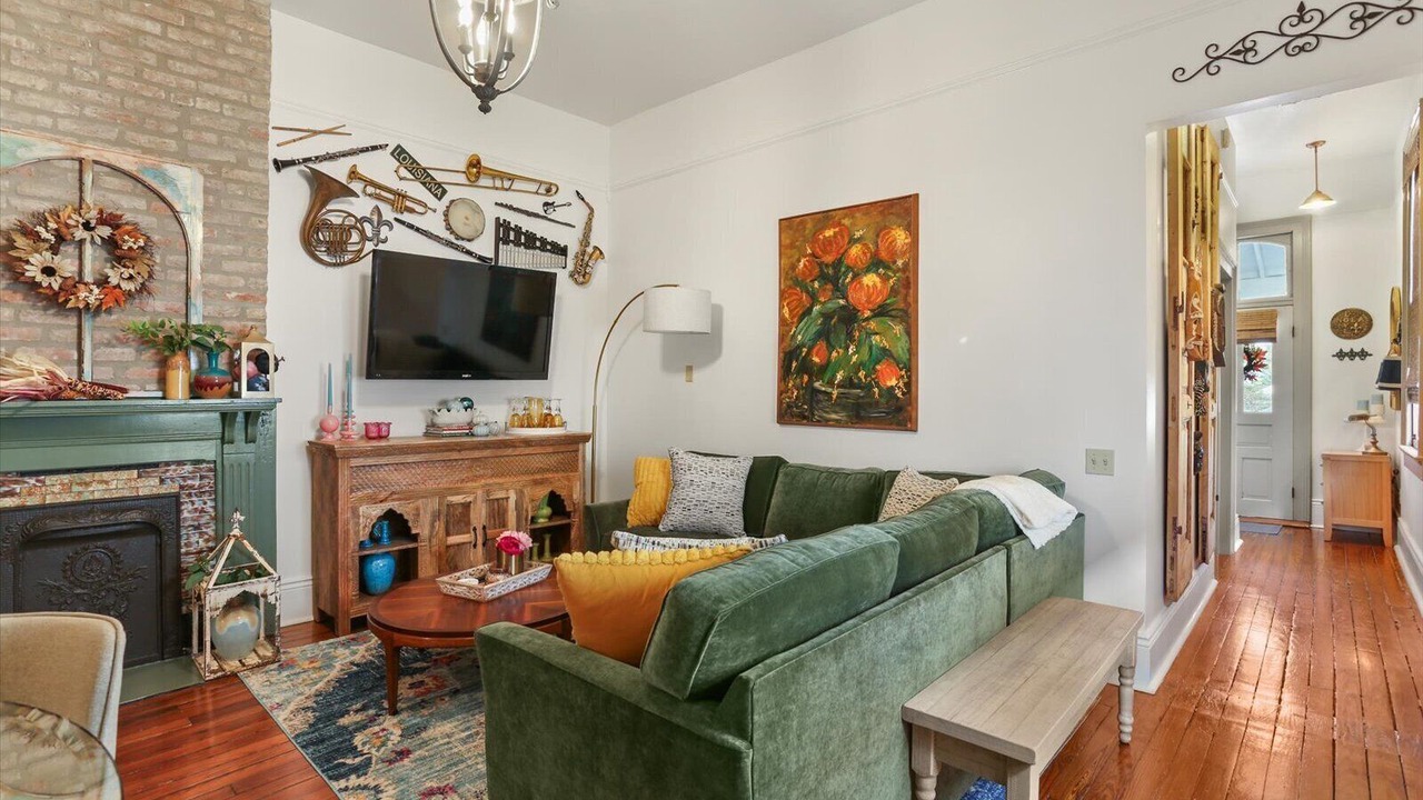 Photo of Livingroom in West Riverside