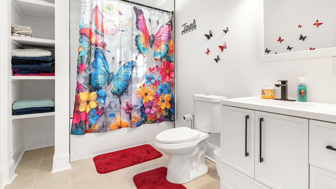 Photo of Bathroom in Central City