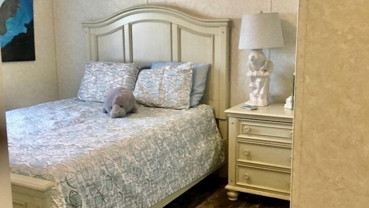 Photo of Bedroom in Survey Creek