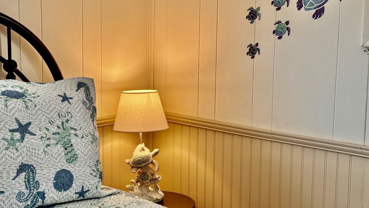 Photo of Bedroom in Survey Creek