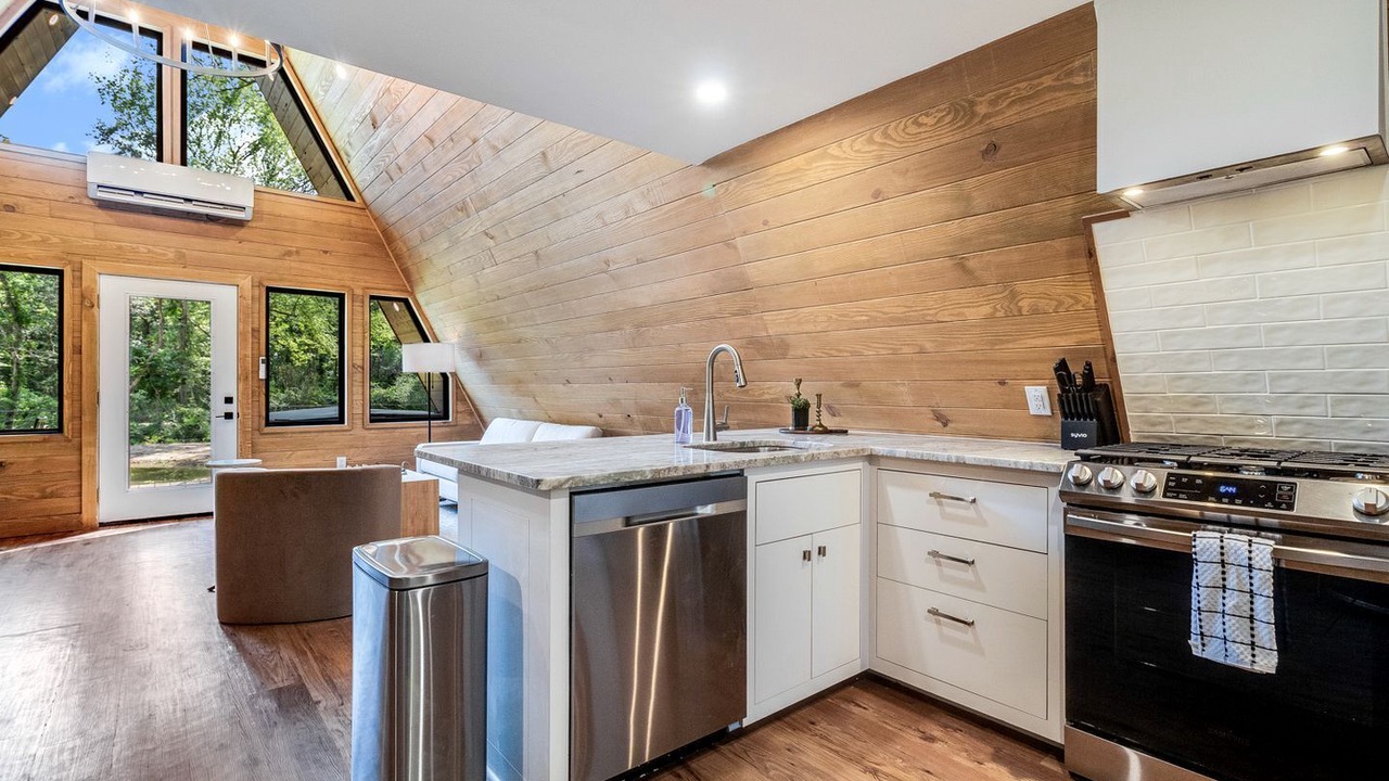 Photo of Kitchen in New Iberia