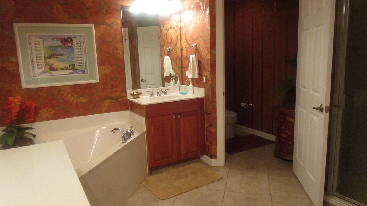 Photo of Bathroom in Bonita Springs