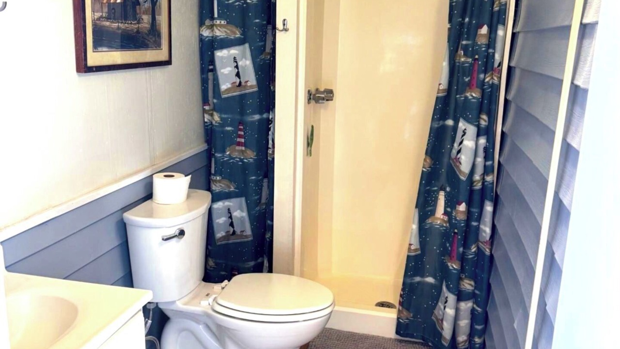Photo of Bathroom in Chauvin