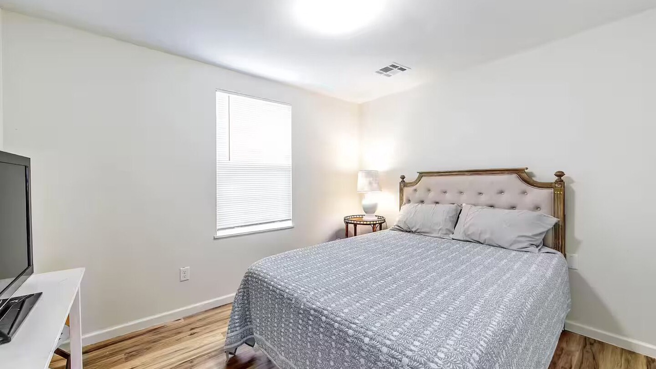 Photo of Bedroom in Chauvin