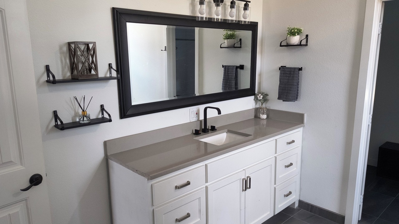 Photo of Bathroom in Eureka