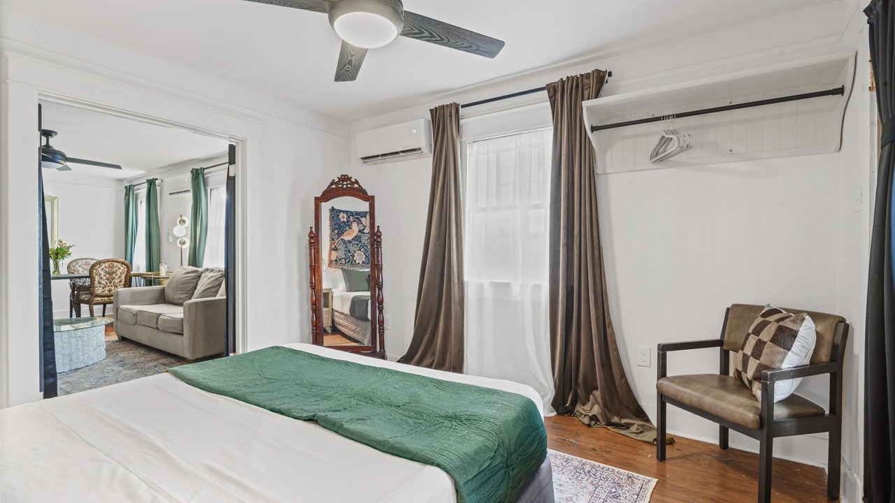 Photo of Bedroom in Mid-City District