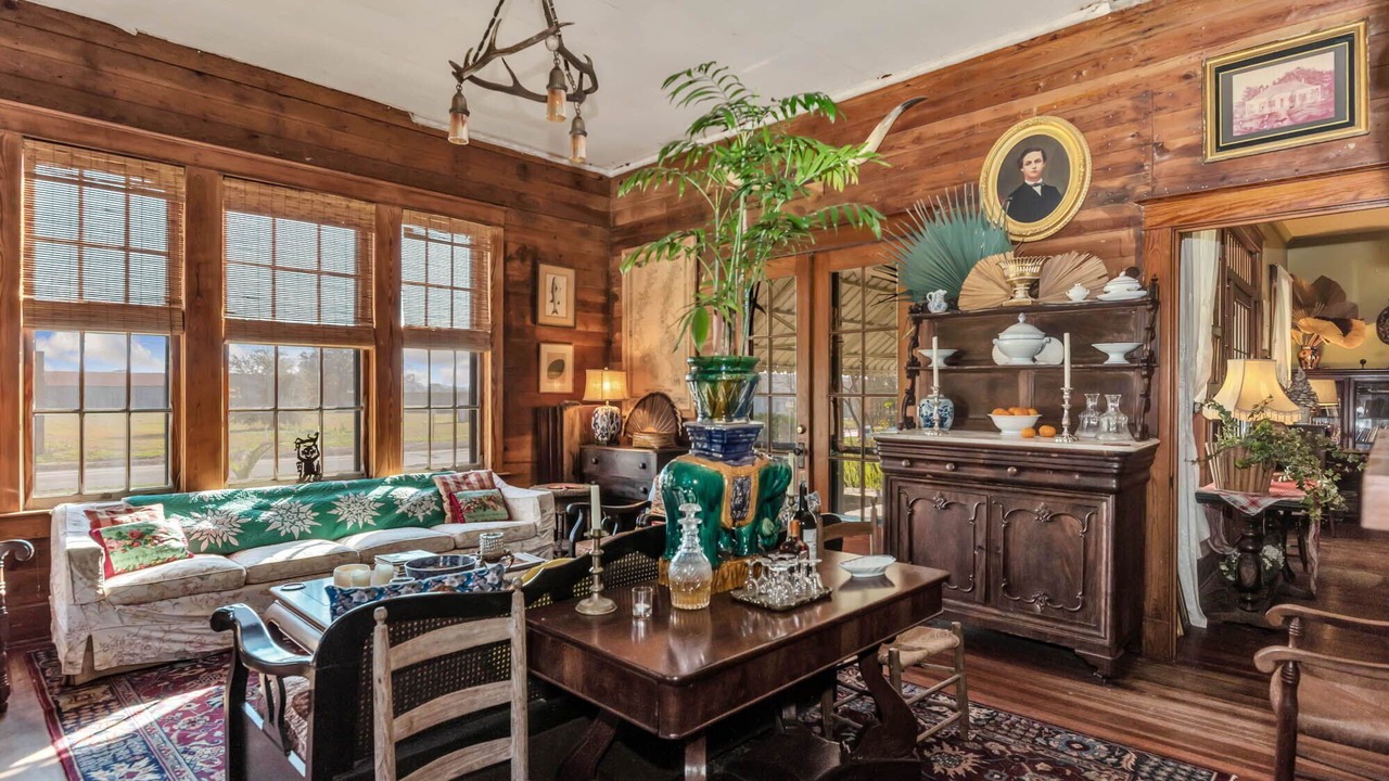 Photo of Livingroom in Jeanerette