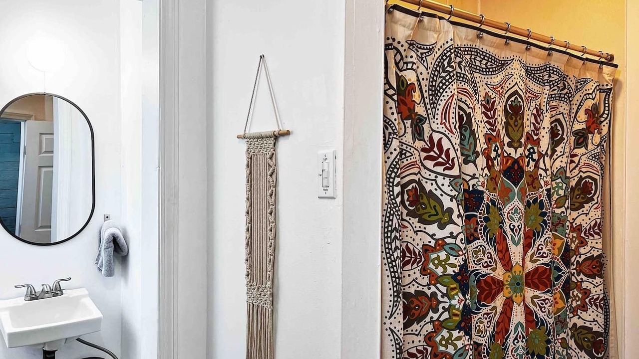 Photo of Bathroom in Algiers Point