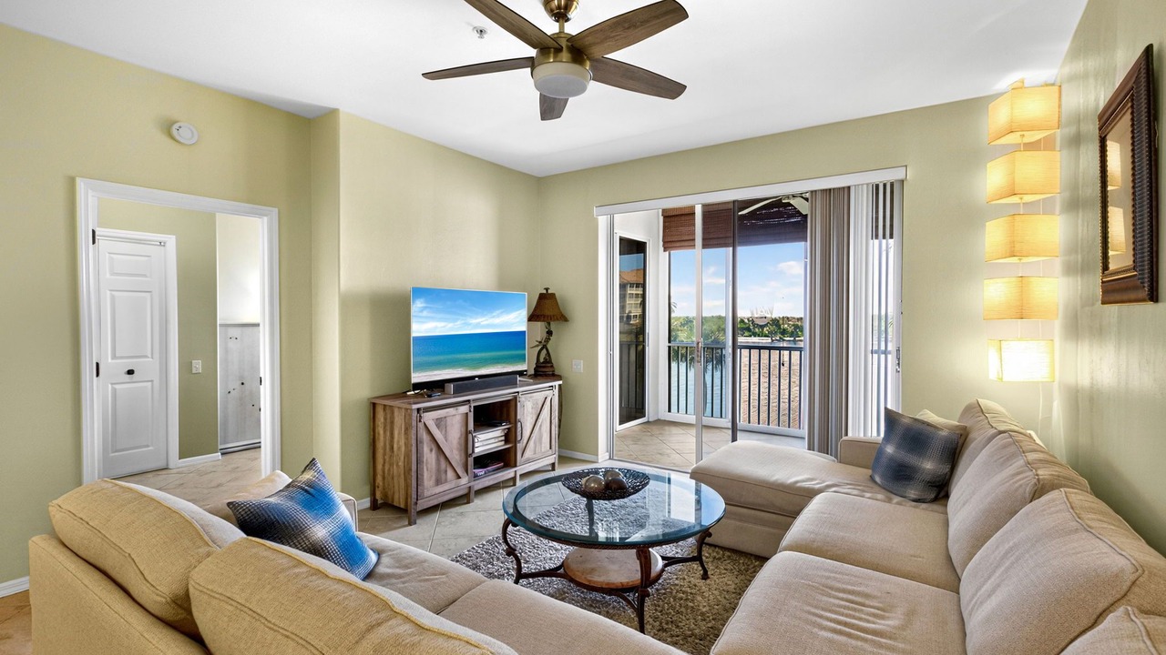 Photo of Livingroom in Tropical Cove