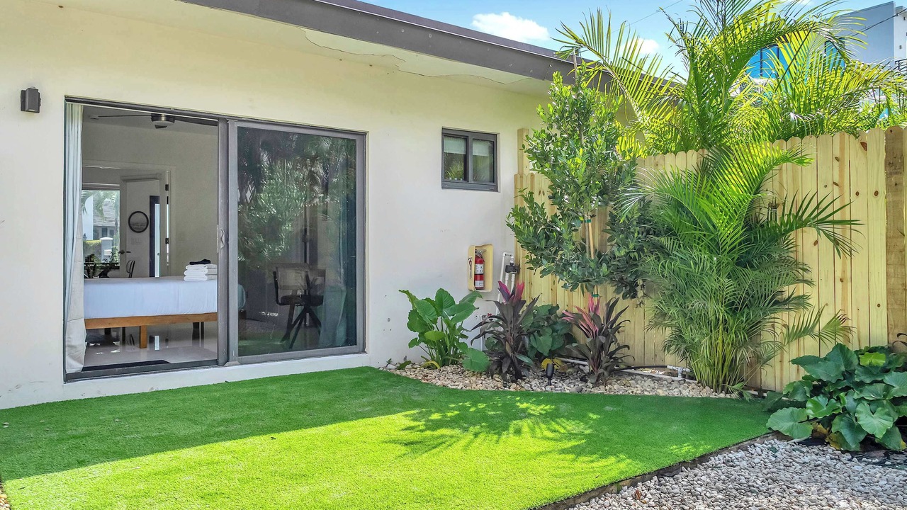 Photo of Patio Balcony in Beverly Heights