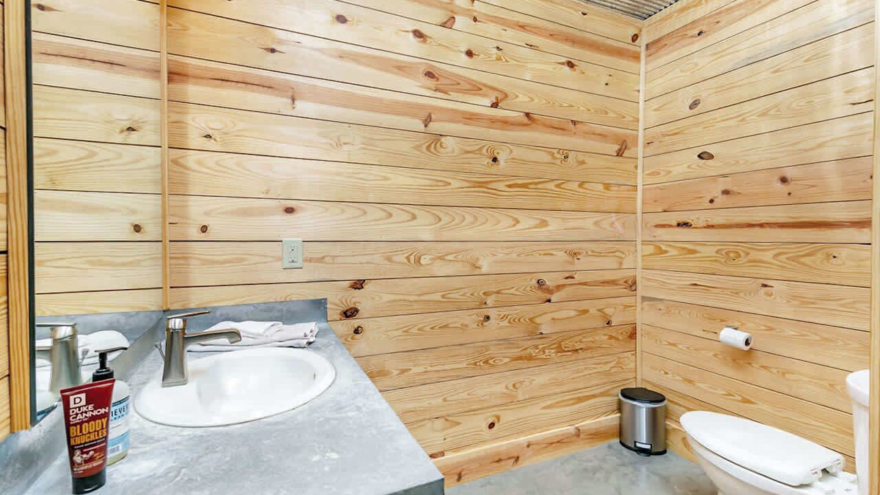 Photo of Bathroom in Homer